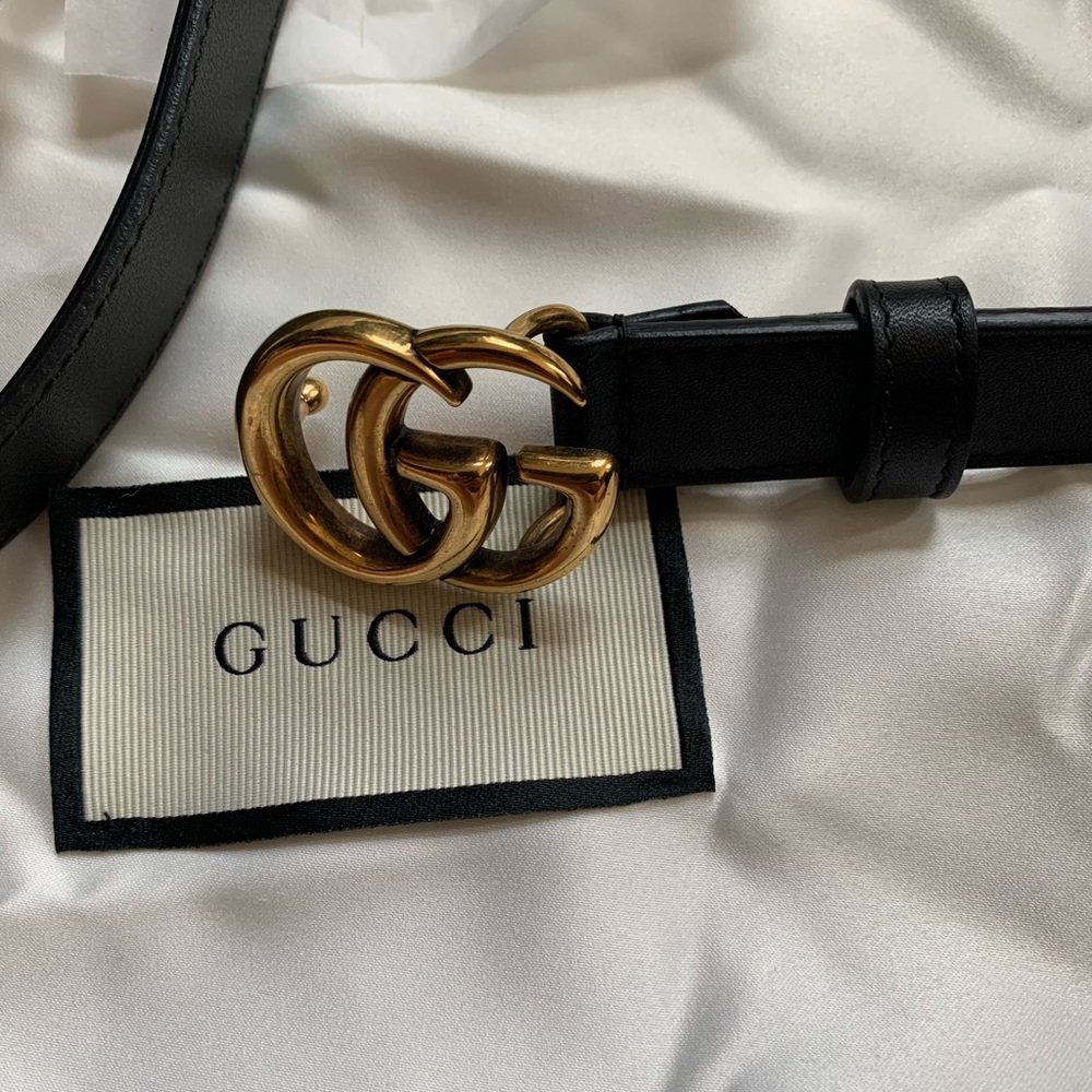 Black Leather GG Gucci belt